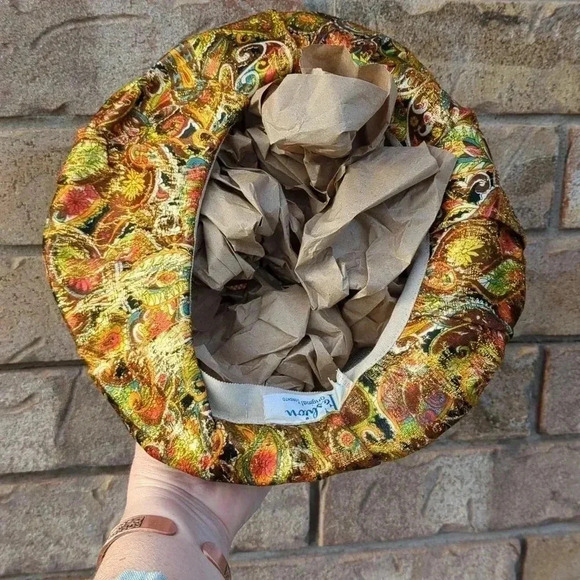 🚨Host Pick🎉Sparkling Vintage Hat - Picture 4 of 9